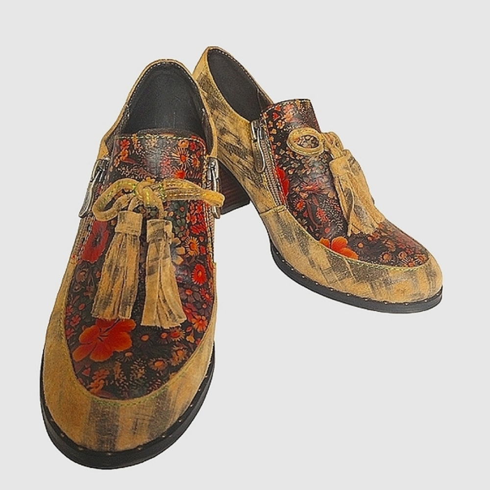 Boho L'Artiste spring step Studalena leather booties with heels size 8 1/2